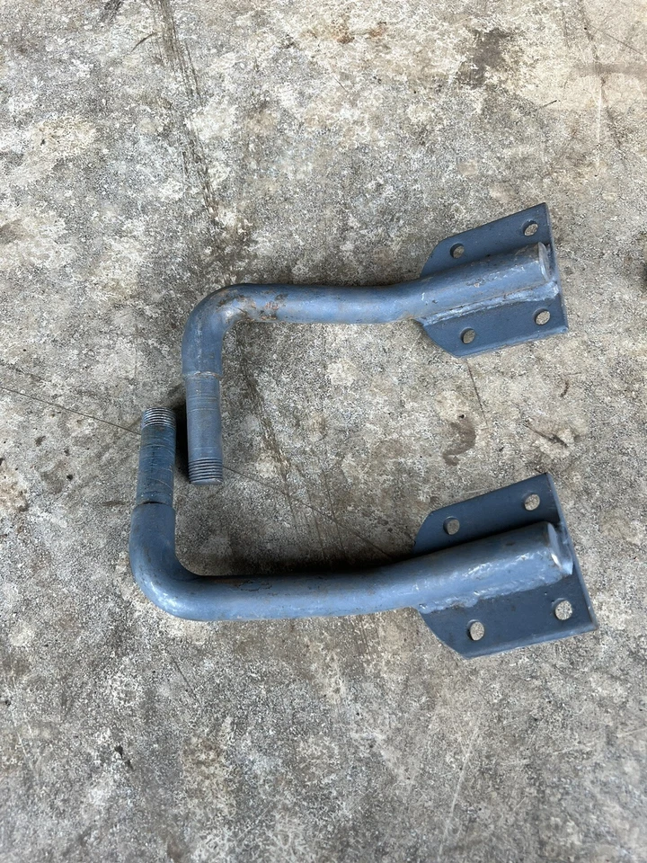 Ford Truck F1 1948 1949 1950 1951 1952 soportes de amortiguador delantero Hot Rod cabeza plana 1932 Foto 2 de 4