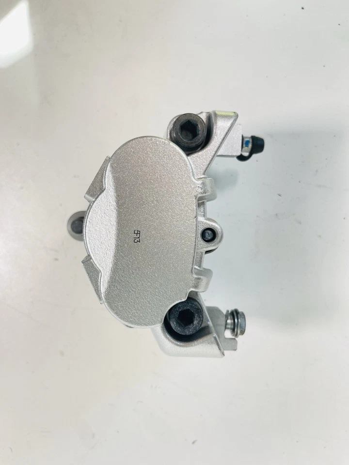 Pinza de freno trasera Harley Davidson Sportster XL1200 XL883 Seventy Two 41300038 Foto 3 de 4