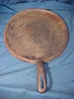 Vintage 1920s WAGNER WARE No 9 Cast Iron GRIDDLE Needs Cleaning 10 1/2"