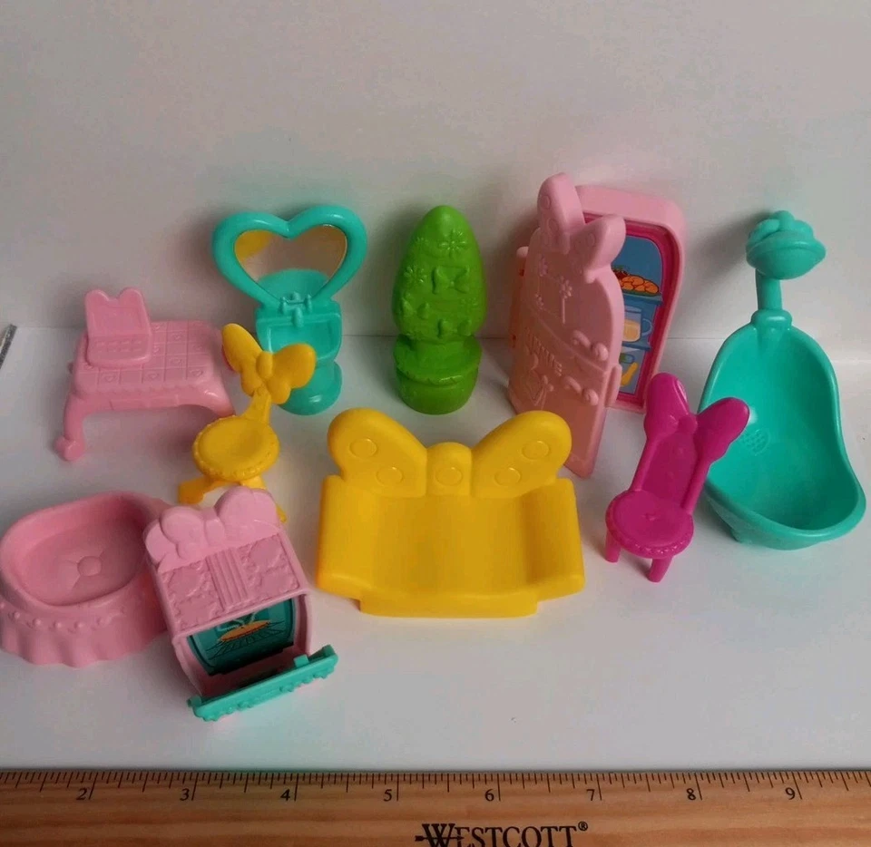 Disney Minnie Mouse Arco Casa de Muñecas Muebles Lote Horno Nevera Bañera Silla Topiario Foto 2 de 4
