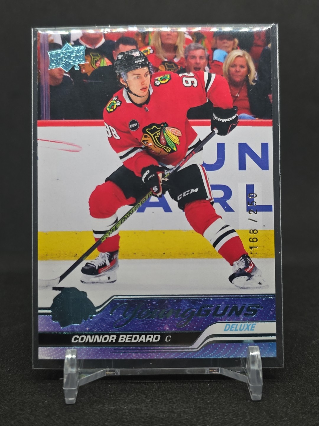 2023-24 Upper Deck Young Guns Deluxe Connor Bedard /250 #451 Chicago Blackhawks