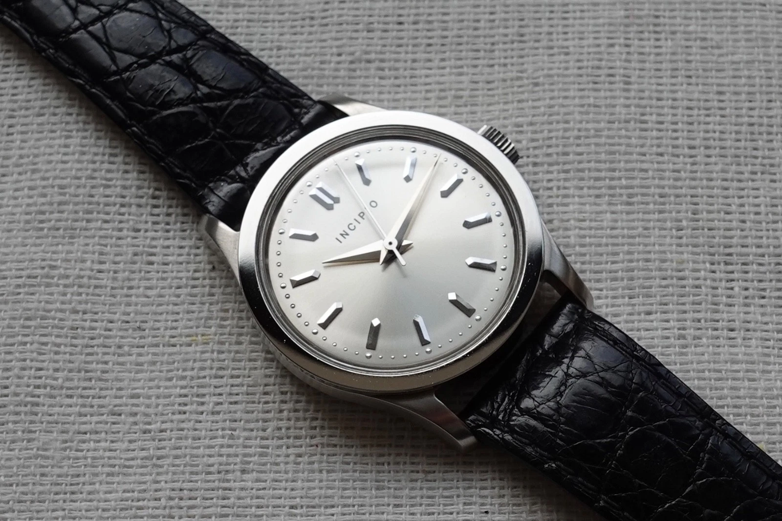 Patek Philippe — INCIPIO 3 Begin Swiss ETA2801-2 Manual Wrist Watch 1995