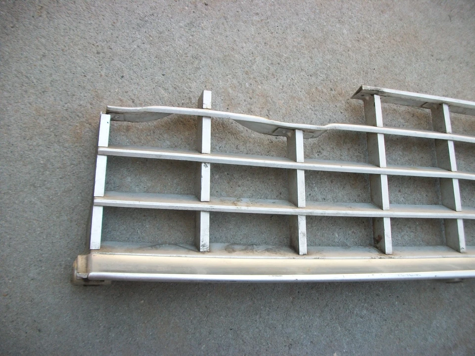 Plymouth Sport Fury Savoy 1959 personalizado Belvedere Suburban bonita parrilla Mopar usada Foto 3 de 4