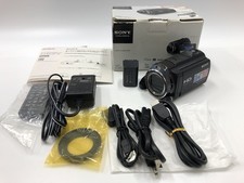 Sony HDR-CX630V Handycam 20.4MP Digital HD Camcorder with 30x Optical Zoom