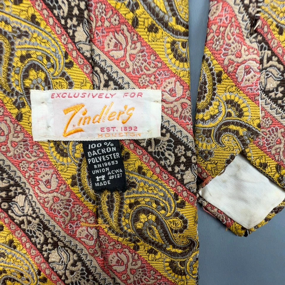 "Corbata de Colección Zindler's Cuello Paisley Rayas Hecha en EE. UU. Dacron Poliéster 61"" x 4""" Foto 2 de 4