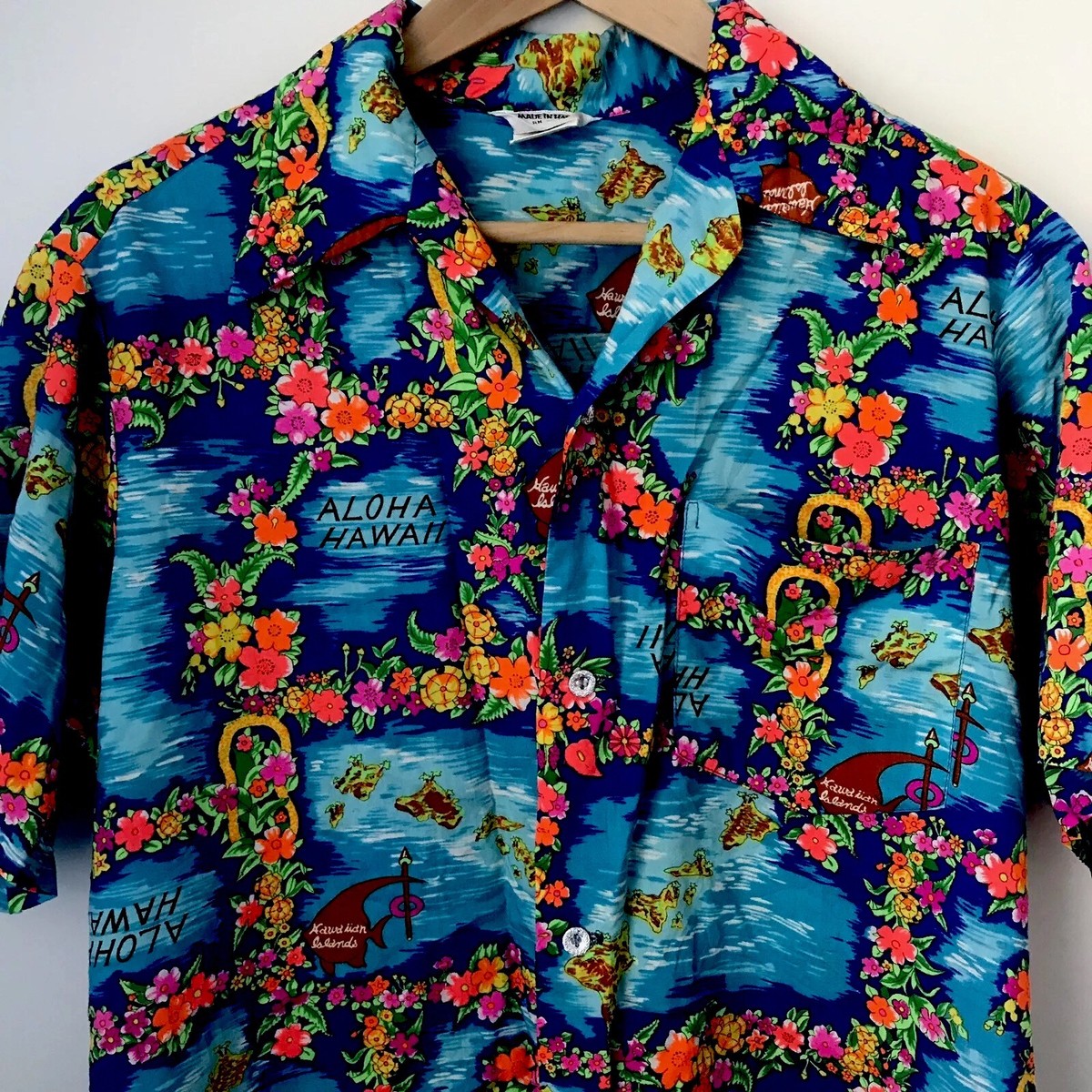 Made In Hawaii Aloha Shirt Sz Large Islands Flowers Bright Made In Hawaii Aloha Shirt Sz Large Islands Flowers Bright