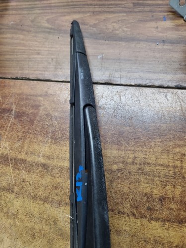 Nissan K13 Micra Rear Wiper Arm only - Picture 3 of 14