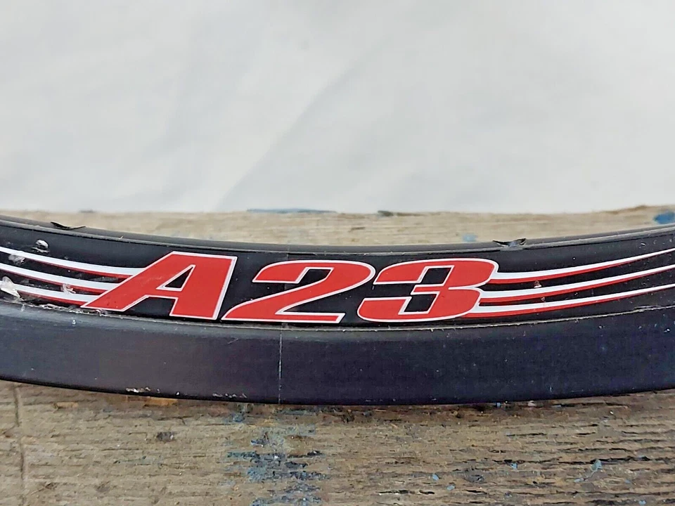 Llanta de bicicleta Velocity A23 2020 700c 622ISO disco negro 32S doble pared remitente a EE. UU.:) Foto 2 de 4