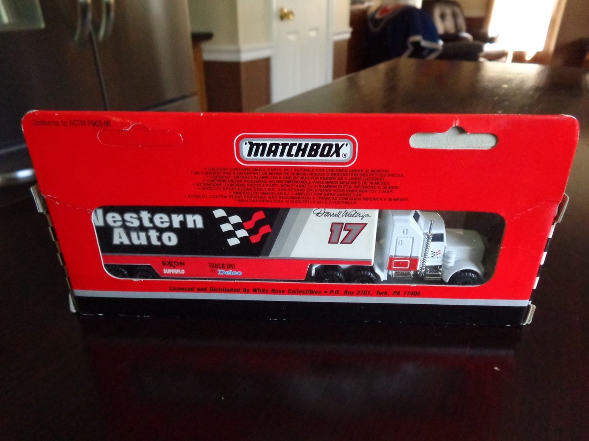 DARRELL WALTRIP # 17 WESTERN AUTO MATCHBOX 1991 SUPERSTAR