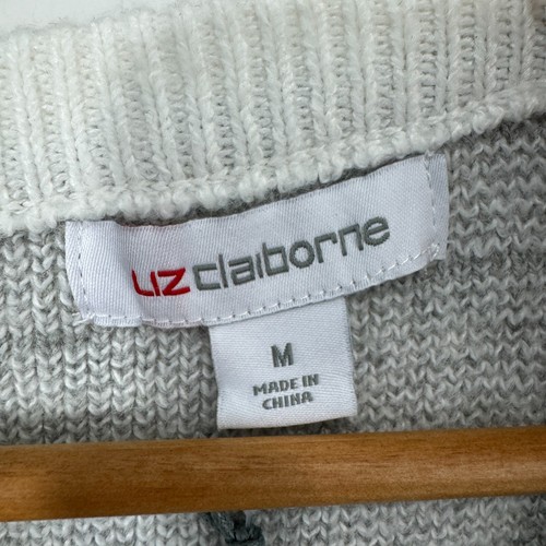Liz Claiborne Women’s Size Medium Gray White Plaid Print Pullover Sweater Top - Picture 2 of 5