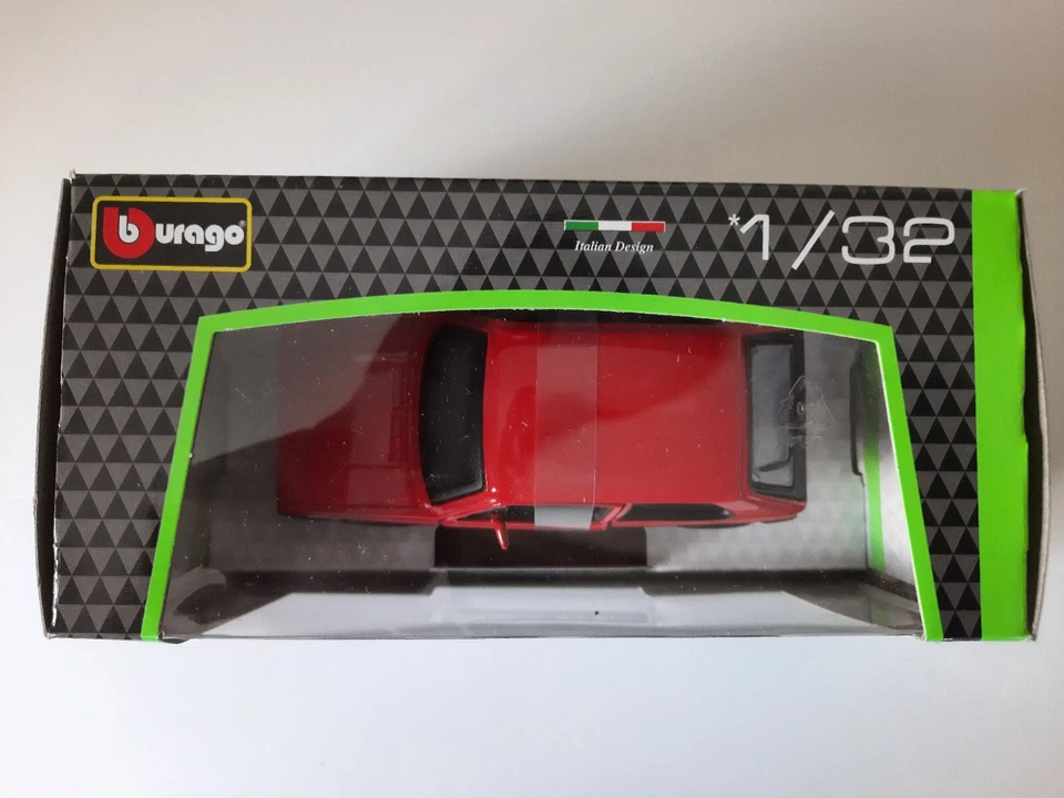 Modellino Statico Volkswagen Golf MK1 GTI (1979) BBurago Auto Rosso Scala 1:32 - Immagine 2 di 2