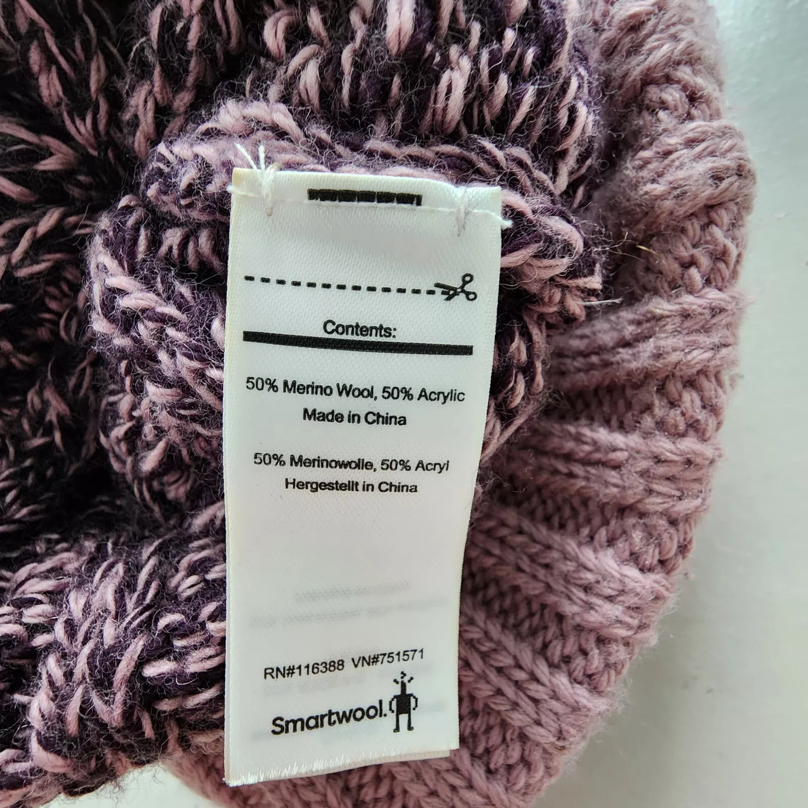 smartwool ski town beanie pom cable knit cuffed mauve 
