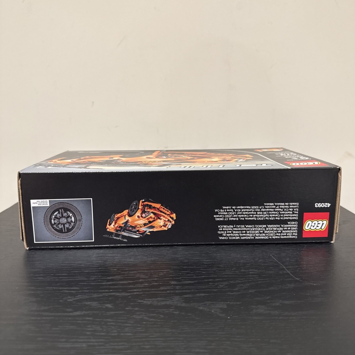 LEGO TECHNIC: Chevrolet Corvette ZR1 (42093) - New Sealed Retired