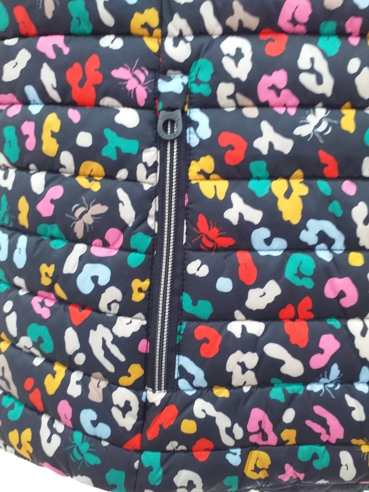 Joules Navy Multicolored bee  water resistant packable Gilet UK 10 BNWT - Image 3 of 3