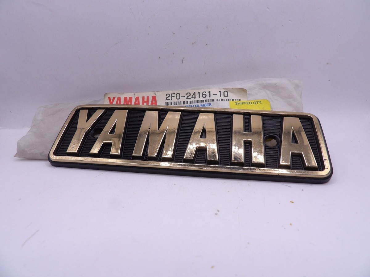 アクセサリー YAMAHA XS650 FILE NOS Yamaha XS650 XS 650 1978-1979 Genuine Fuel Tank Badge Emblem