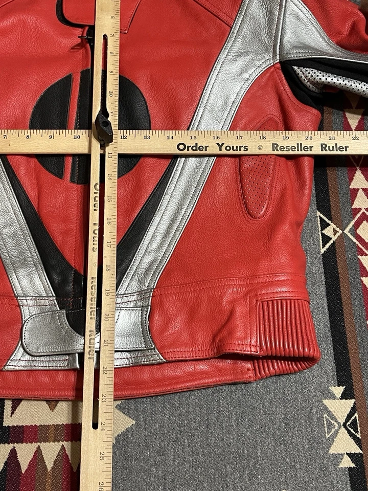 Chaqueta de Cuero Ducati Miami L Roja Moto Nueva Para Hombre Foto 2 de 4