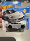 Hot Wheels Porsche 911 Carrera T - 2026 - Grey - Factory Fresh