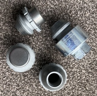 Genuine Locking Wheel Nuts M14x1.5 For 2024 VW T7 Set