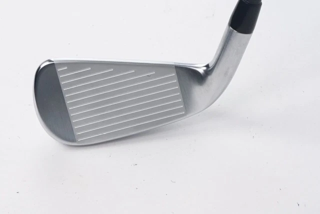 NEW Titleist U505 2 Iron Graphite Design AD IZ 95g Stiff Flex RH (#20970) - Image 2 of 4