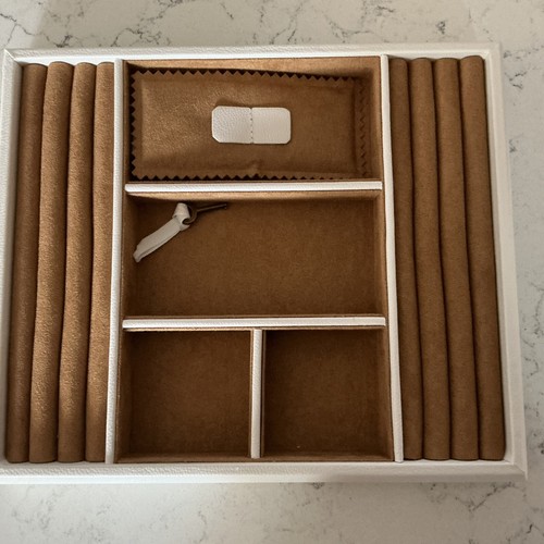 Wolf Designs For Pottery Barn Jewelry Box White - Picture 14 of 18