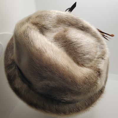 Vintage Malta Light Brown Beaver Fur Fedora Fur Hat W Feather Size 58 US 7-1/4 Vintage Malta Light Brown Beaver Fur Fedora Fur Hat W  main image 3
