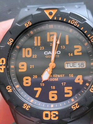 CASIO腕時計NO5125 Genuine Casio 5125 Black And Orange Watch Hands Glow In The