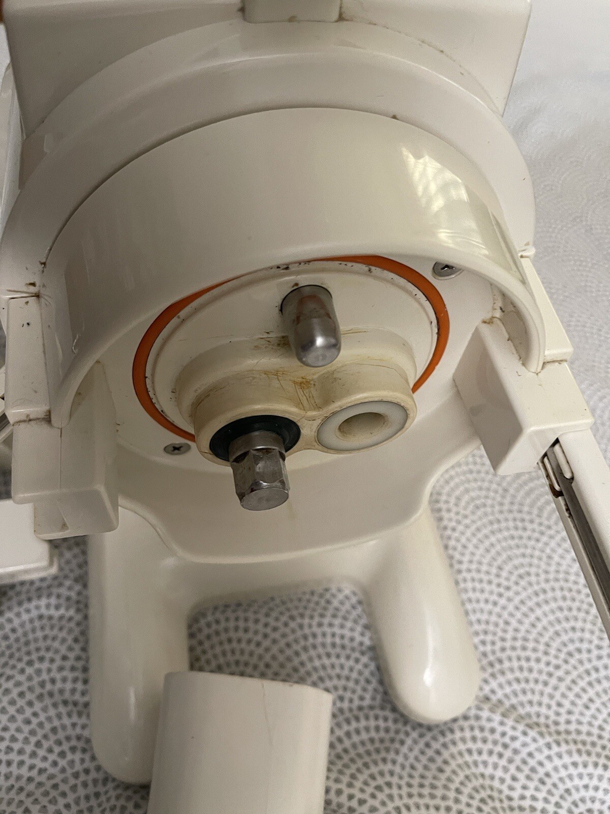 Pre-Owned Tribest Greenstar GS 3000 Deluxe - High-Quality Juicer Easy to Use