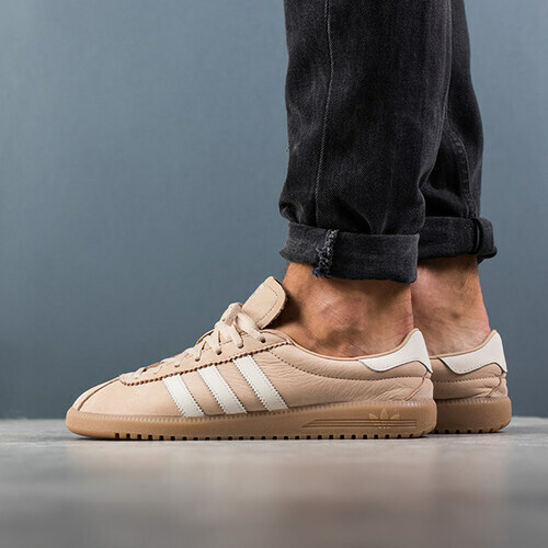adidas bermuda beige