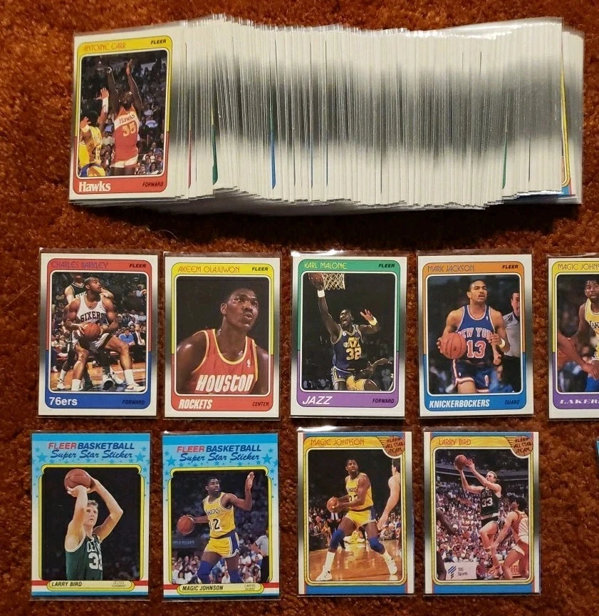 Juego parcial casi completo de baloncesto Fleer 1988-89 con 10 pegatinas (133/143) casi nuevo + Foto 2 de 3