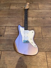 Squire Affinity Jazzmaster In Burgundy Mist Electric Guitar