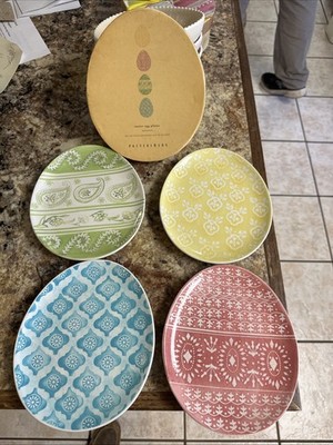Pottery Barn Easter Egg Geometric Pattern Plates 8  Set Of Four