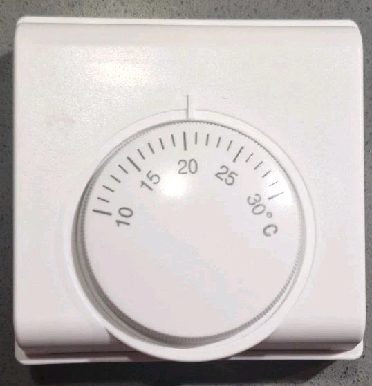  TERMOSTATO AMBIENTE A ROTELLA CALDAIA MECCANICO  CON INTERRUTTORE ON/OFF 