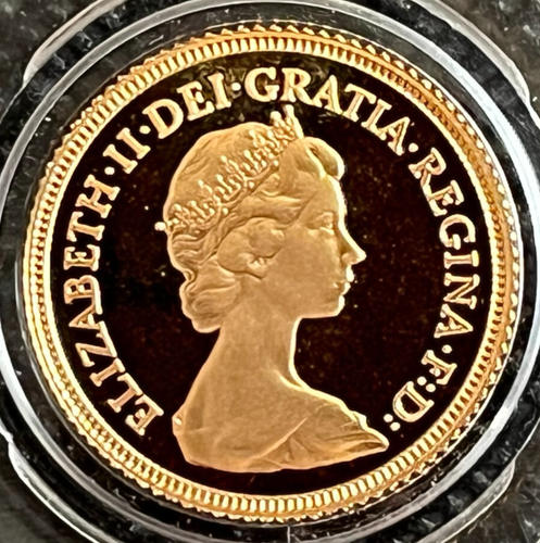 1982 Gold Proof Half Sovereign Original Royal Mint Capsule - Picture 8 of 15