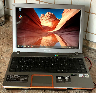 SONY VAIO VGN-C2Z PCG-6R1M 13Zoll Intel Core Duo 2x1,66GHz, 1GB RAM, DVD RW Wlan