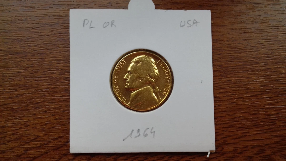 Répliques de pièces de monnaie anciennes en métal plaqué or mat