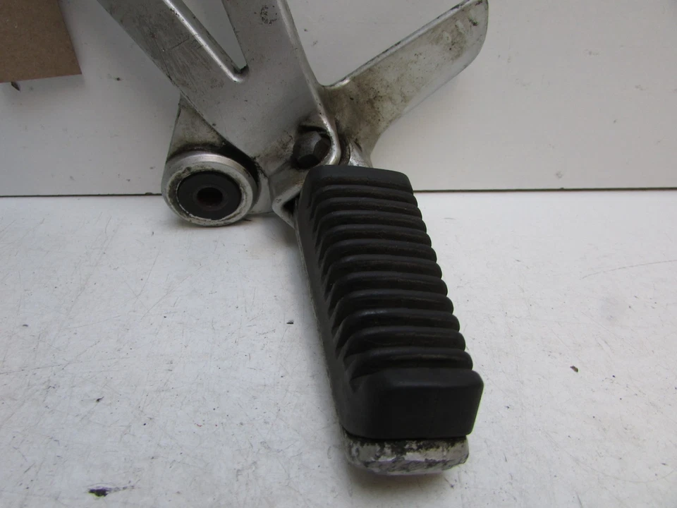 Suzuki VX800 VX 800 1990 - 1996 par de colgador trasero y clavija para pie J6 Foto 4 de 4