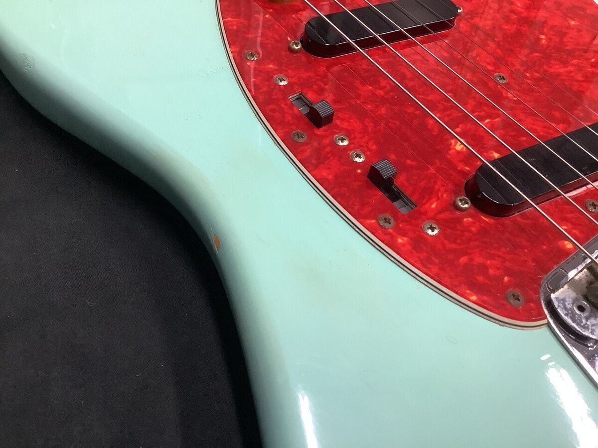 Fender Japan MG69 1996-1997 (Mustang Fujigen) w/soft case Fender Japan MG69 1996-1997 (Mustang Fujigen) w/soft case