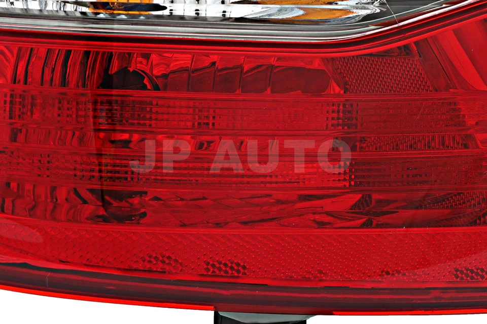 For 2015-2017 Toyota Camry Tail Light Driver Side - Image 3 of 4
