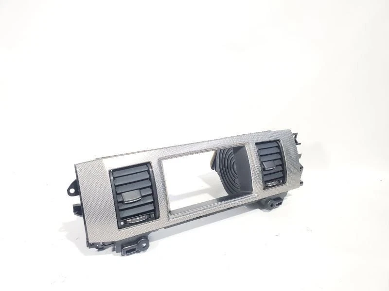Heater And AC Parts Center AC Vents With Bezel OEM 2013 13 Jaguar XFR  - Image 2 of 4