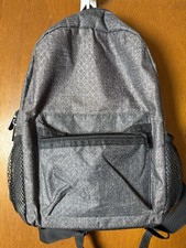Thirty-One Signature Collection Small Backpack Gray Geometric Pattern EUC 13 x9