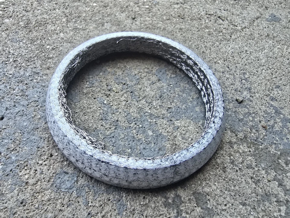 Convertidor y sello de tubería genuino Nissan 20695-ED10E Foto 3 de 3