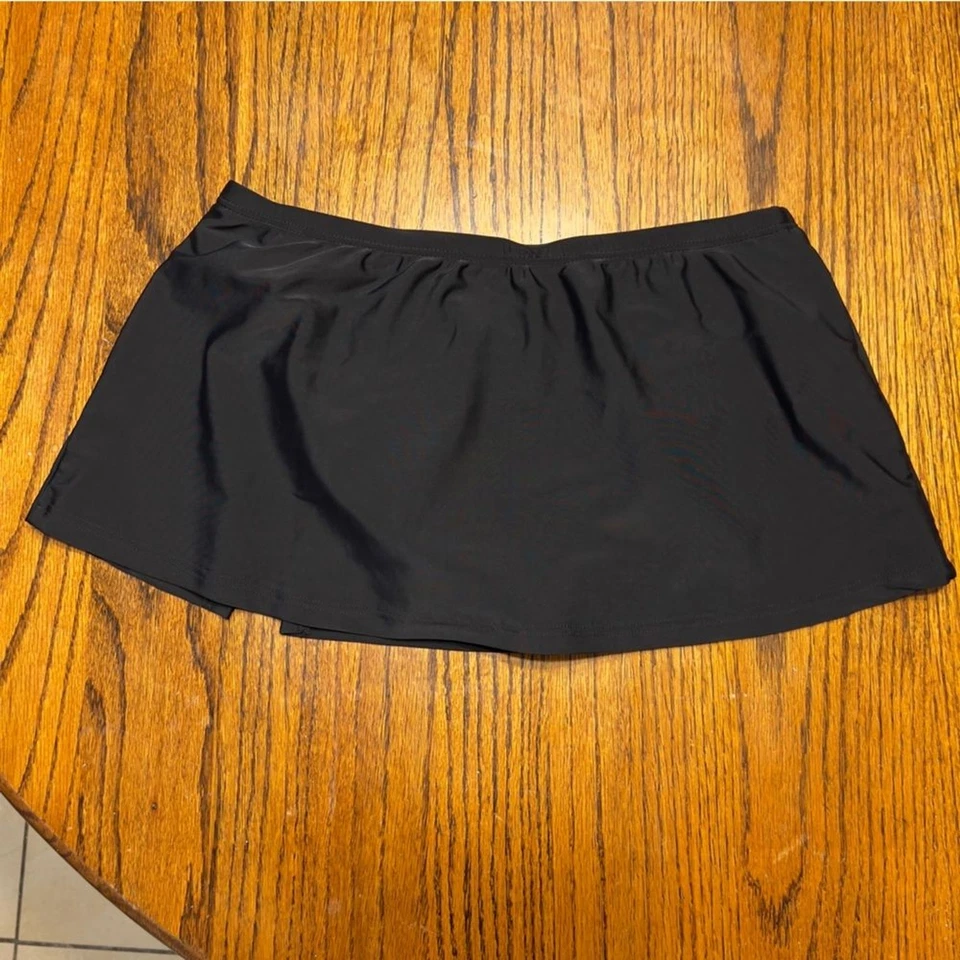 Tropical Honey Size 8 Black Swim Skirt Bottom w/7” inch slit - Image 2 of 4