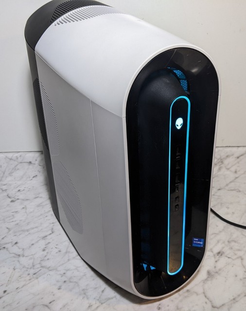 Mint ALIENWARE R12, INTEL i7-11700F, 256GB SSD + 1TB HDD, 16GB DDR4 RAM,(NO GPU)