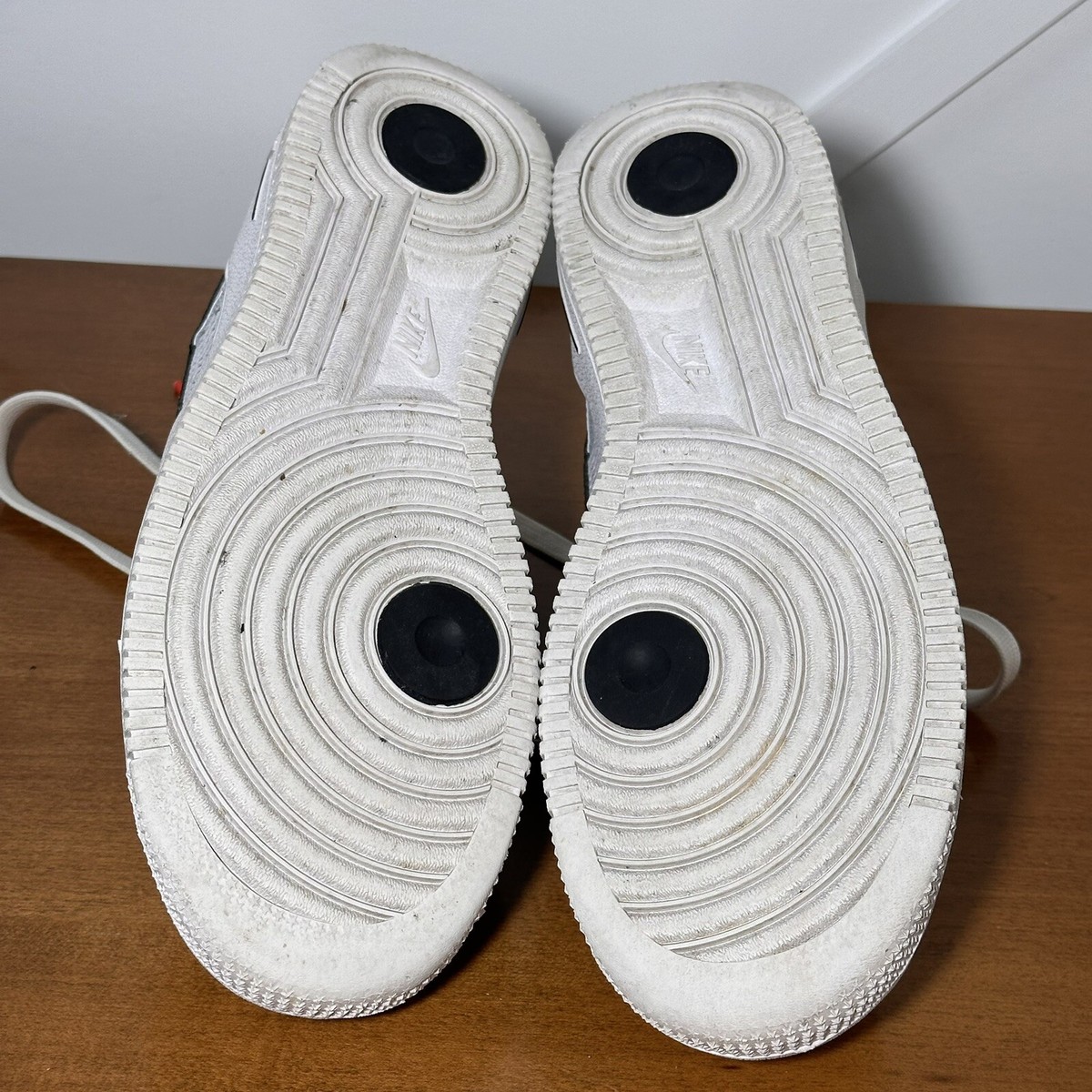 NIKE AIR FORCE 1 LV8 (GS) DH9596厚底 Nike Air Force 1 LV8 Low Mesh Pocket GS Trainers White