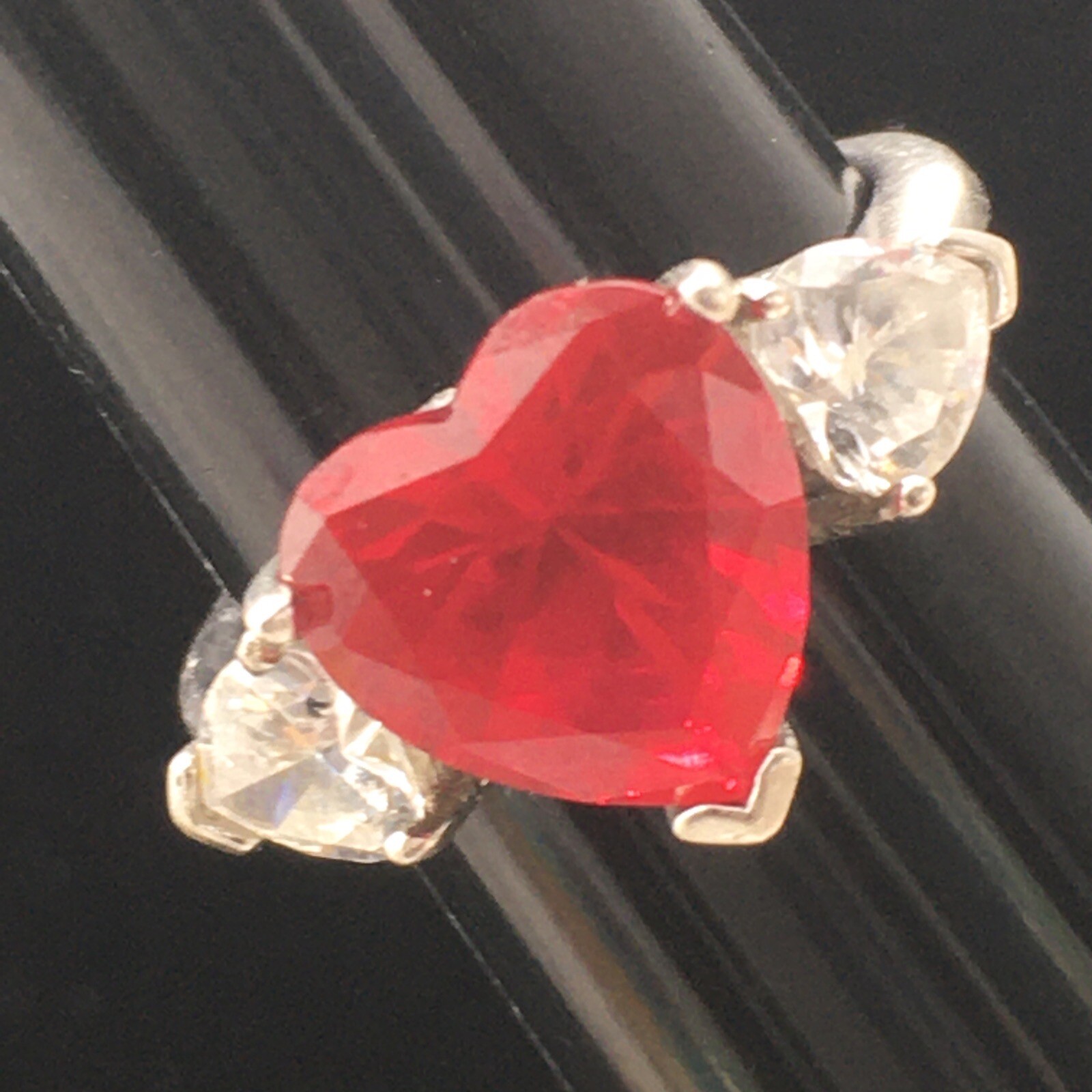 Danbury Mint Simulated Ruby Heart Ring Size 6 Mar… - image 17