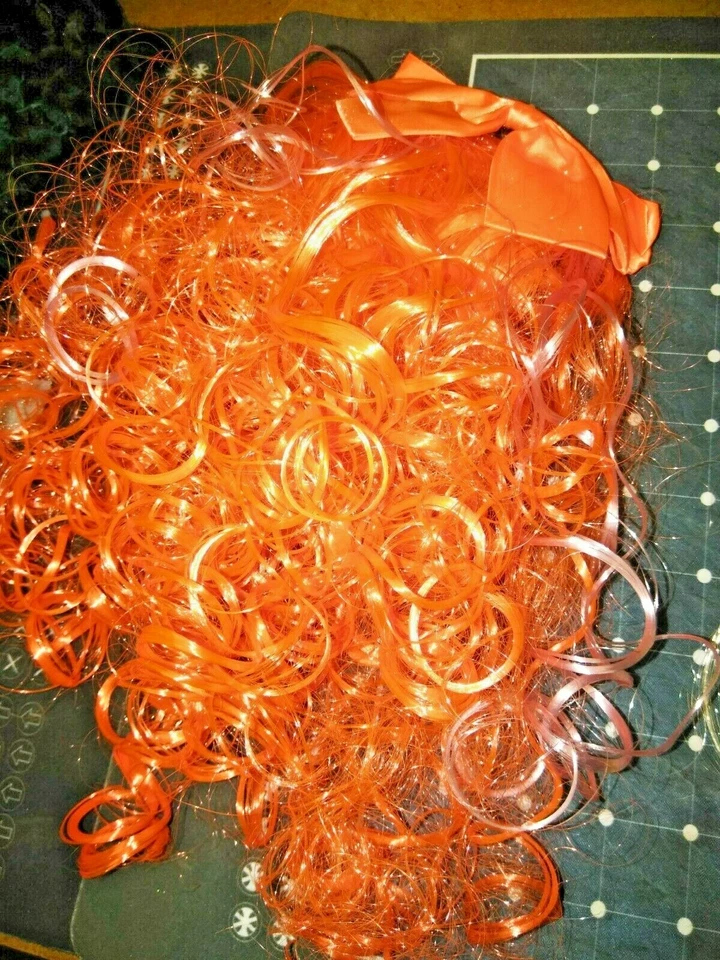 EXTENSIONES DE CABELLO HALLOWEEN - RIZOS ROJOS, CABELLO RUBIO Y VERDE, NO IMPORTA 1 NUEVO EN PAQUETE Foto 4 de 4