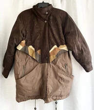 VINTAGE Foxrun Jacket Womens Small Brown Mountain Scene Down Filled 1980s