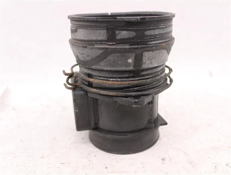 Used Fuel Injection Air Flow Meter fits: 2005 Hyundai Tucson 2.0 Grade A - Image 2 of 4