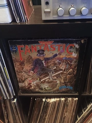 Elton John–Captain Fantastic–1975 MCA–MCA-2142 Vinyl LP  Gloversville Press VG