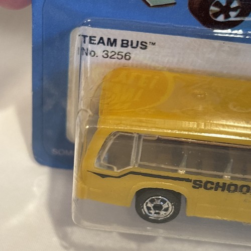 Vintage Hot Wheels 1984 Team School Bus Blue Card, Unpunched, W/protector - Picture 2 of 11